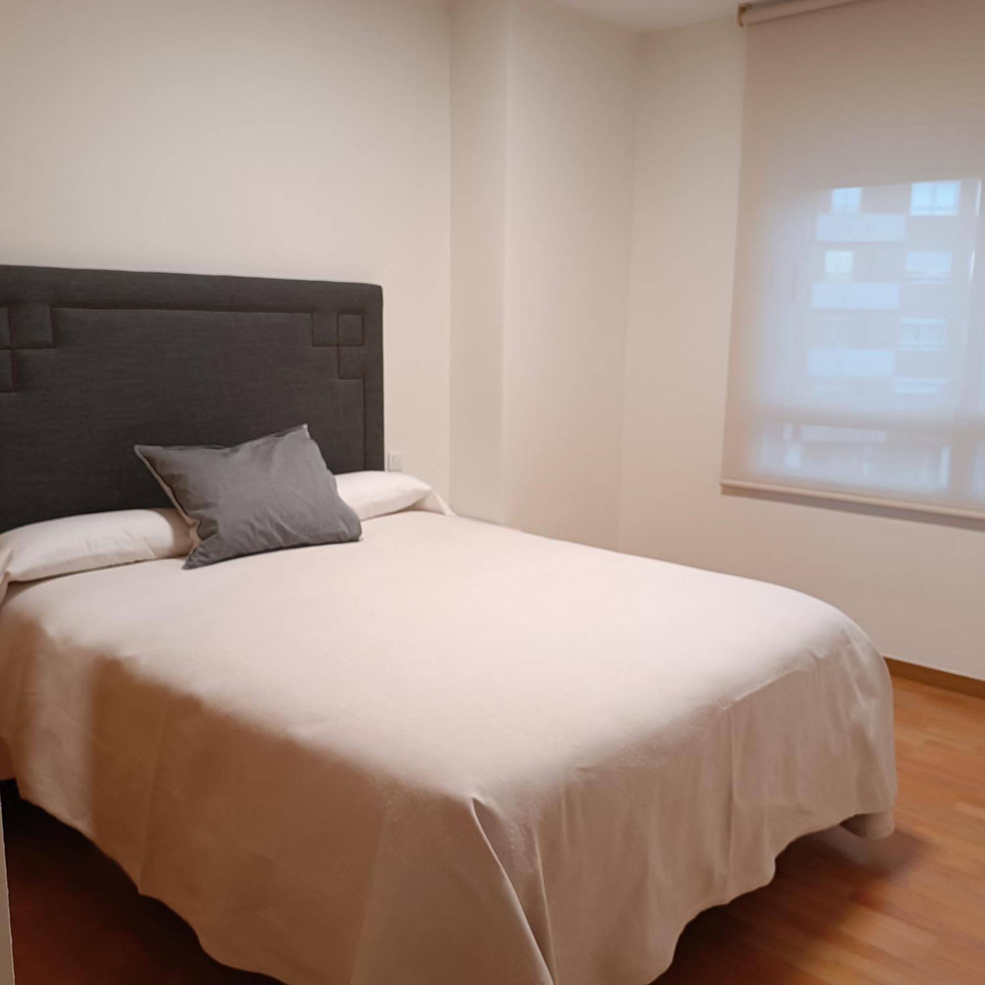 Apartamentos Go Covaresa Parking Gratuito Bajo Disponibilidad Valladolid Kültér fotó